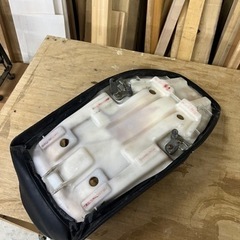 rz250r 29L純正シート