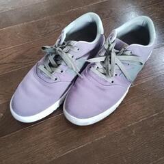 new balanceスニーカー