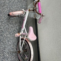 子供自転車とキックボード