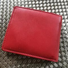 二つ折り財布　赤　栃木レザー