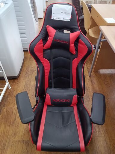 ★ジモティ割あり★  ゲーミングチェア ﾌﾞﾗｯｸ×ﾚｯﾄﾞ H×D×W クリーニング済み MT957