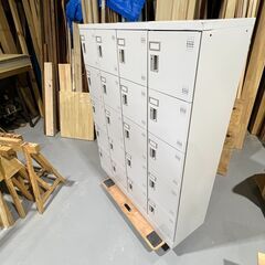 オフィス・事務所の20人用ロッカー 鍵付き GLK-S20