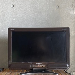 シャープ　20インチテレビ　リモコン付き