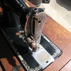 足踏みミシン STELミシン 稀少品 実働品 使用できます。　レトロ品