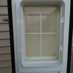 ポータブルクーラー アイリスオーヤマ IPA-2203G