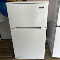 YAMADA　ノンフロン冷凍冷蔵庫　90L　YRZ-C09G1　...