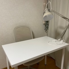 IKEA机、椅子、ランプ　セット
