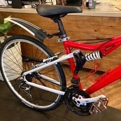 【Ferrari 後輪タイヤ・チューブ新品！】サスペンション付き　3×7速　700×32cクロスバイク　レッド×ホワイト