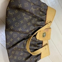 LOUIS VUITTON  バッグ　ボエシ