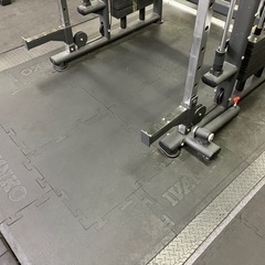 IVANKO(イヴァンコ) ブラックラバーフロアマットセット