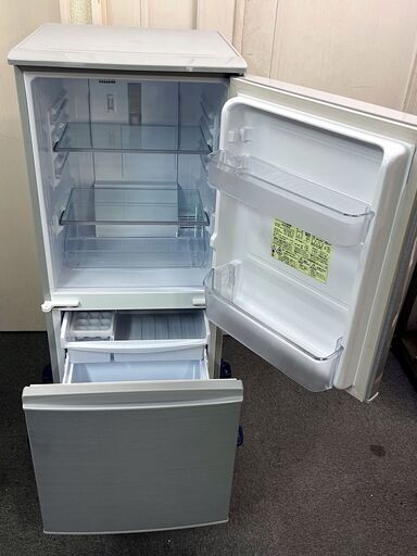 ㉛【税込み】19年製 シャープ 137L 2ドア冷蔵庫 SJ-D14E-W【PayPay使え