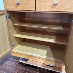 【超美品】旭川家具　アーリー・タイムス アルファ社製　食器棚　キッチンボード　飾り棚　コンセントボックス付　MUKU工房