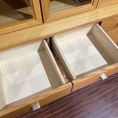 【超美品】旭川家具　アーリー・タイムス アルファ社製　食器棚　キッチンボード　飾り棚　コンセントボックス付　MUKU工房