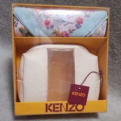 KENZO『ハンカチ＆ポーチ』ブリスターケース入り　未開封品