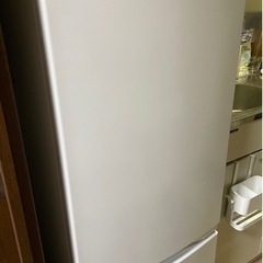 【ネット決済】【取引中】冷蔵庫　TOSHIBA 153L 2ドア...
