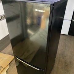 福岡市内配送設置無料　2020年式　ハイセンス 冷蔵庫 幅48cm 150L パールブラック HR-D15CB 2ドア 右開き 自動霜取り コンパクト