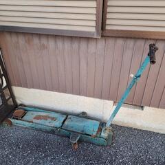 ガレージジャッキ　ジャンク