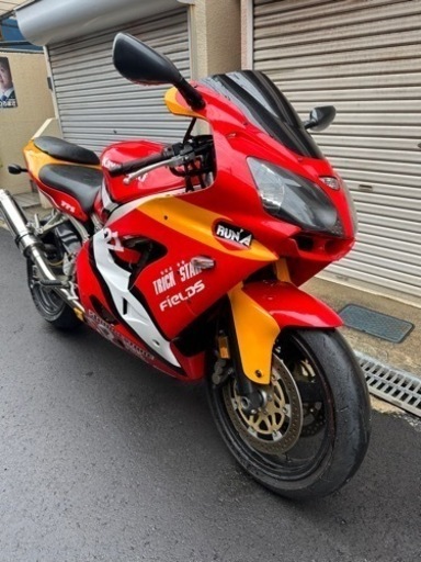 kawasaki zx-9r  E型　　安く売るのやめました\n車両交換しませんか
