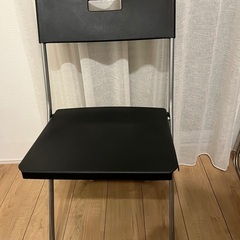 2脚で500円　折り畳み椅子　IKEA