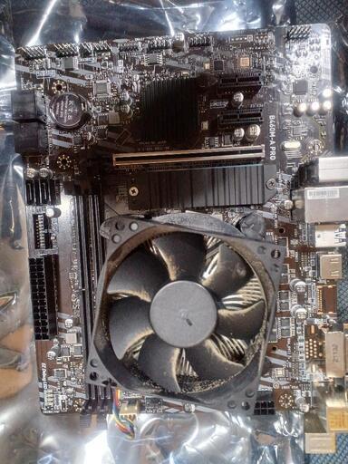 パソコン PCパーツ