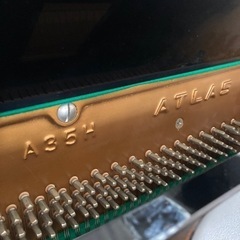 ATLAS アップライトピアノ