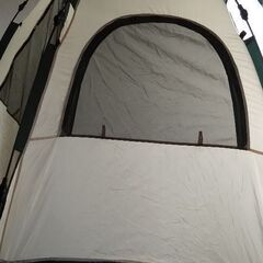 ●キャンプ用ワンタッチテント４、５人用、寝袋他
