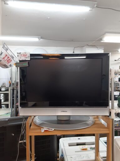 リサイクルショップどりーむ天保山店　No11828　テレビ　ビクター　２００５年製　２６型　リモコン無し
