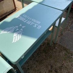 米軍が器具などを収納するステーションデスク MEDICAL INSTRUMENT