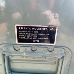 米軍が器具などを収納するステーションデスク　MEDICAL INSTRUMENT Military Desk