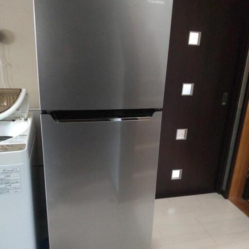 Hisense　冷蔵庫　2019年　シルバー　２２７L