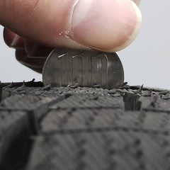 ※価格交渉可※【パッソ等】スタッドレスタイヤ+ホイール　走行距離1,000km以下