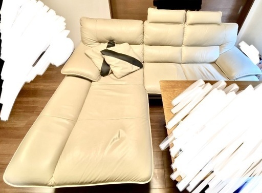 交渉可:ニトリ　本革カウチソファー黒　3人掛け左コーナー　ロゾ4クッション2個 ニトリ 本革カウチソファ 交渉可:ニトリ 本革カウチソファー黒 3人掛け