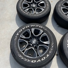 大特価NV350 キャラバン用　タイヤ付きセット