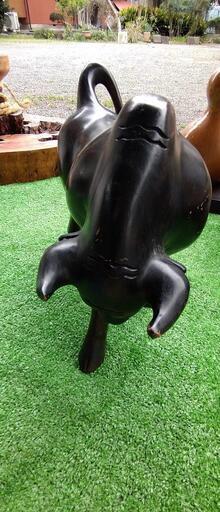 木彫りの水牛