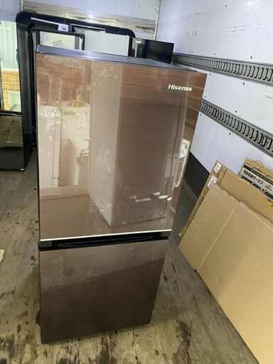 北九州市内配送無料店　2020年式ガラス冷蔵庫 ブラウン HR-G13B-BR [2ドア /右開きタイプ /134L]