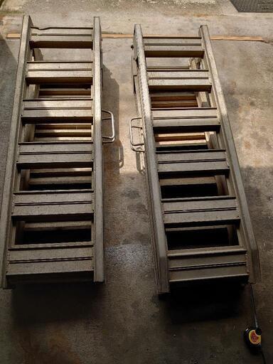 車のパーツ 外装、車外用品