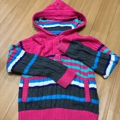 tommy hilfiger  ニットパーカー　110〜120サイズ