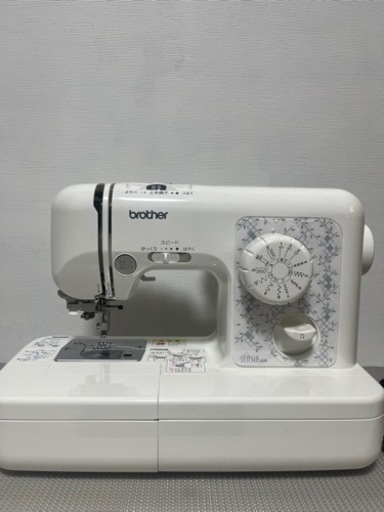 ブラザー　SENSIA 40K [ELU5812] 電子ミシン