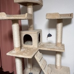 家具キャットタワー