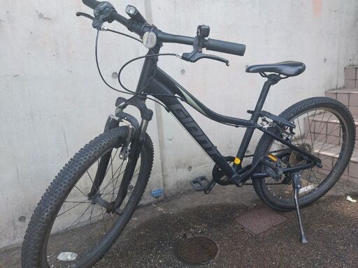 GIANT　24インチ