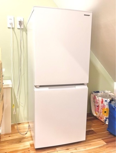 ☑️お取引先確定済み✨✨SHARP 冷蔵庫152L ／使用期間６ヶ月