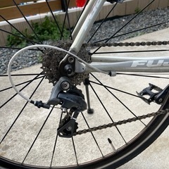 整備済を配達無料>FUJI RAIZ 2x8速 適応身長162-170cm