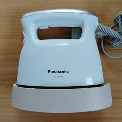 Panasonic衣類スチーマー　NI-FS470