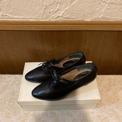 レディース♡革靴/ブラック靴 パンプス22.5cmEEEリボン