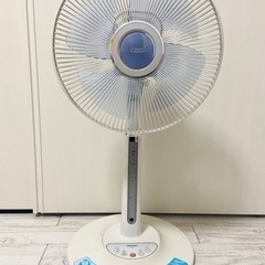 家電 季節、空調家電 扇風機　TOSHIBA