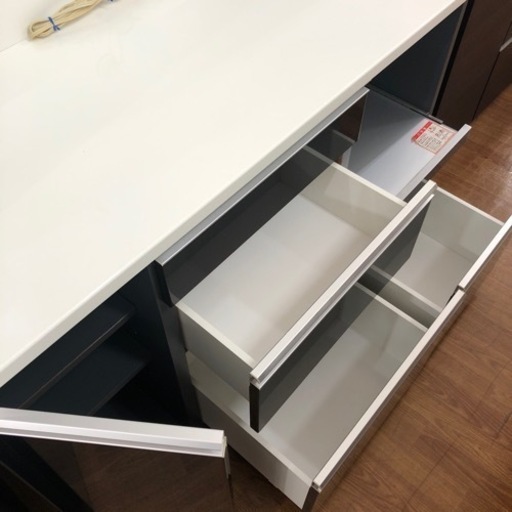 高橋木工 2枚扉食器棚 売ります！