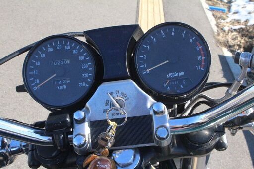 ☆カスタム車両☆ 【Z1000ST KZT00E】 車検残！令和7年8月！ KERKER