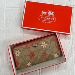 ☆オススメ☆ コーチ　coach 財布　長財布　花柄　中古品