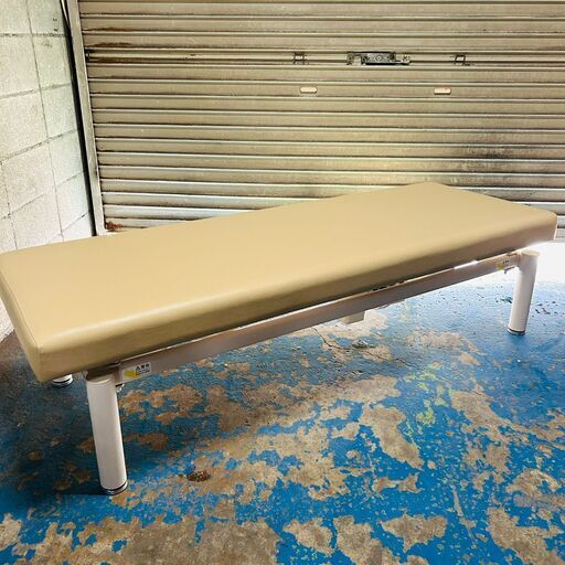 【5/26販売済KH】Takada Bed 電動昇降ベッド AGC61-1DC100C タカダベッド エステ マッサージベッド 北TK1