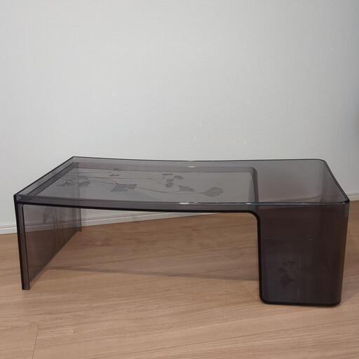 カルテル Kartell ウザメ Usame\n\n